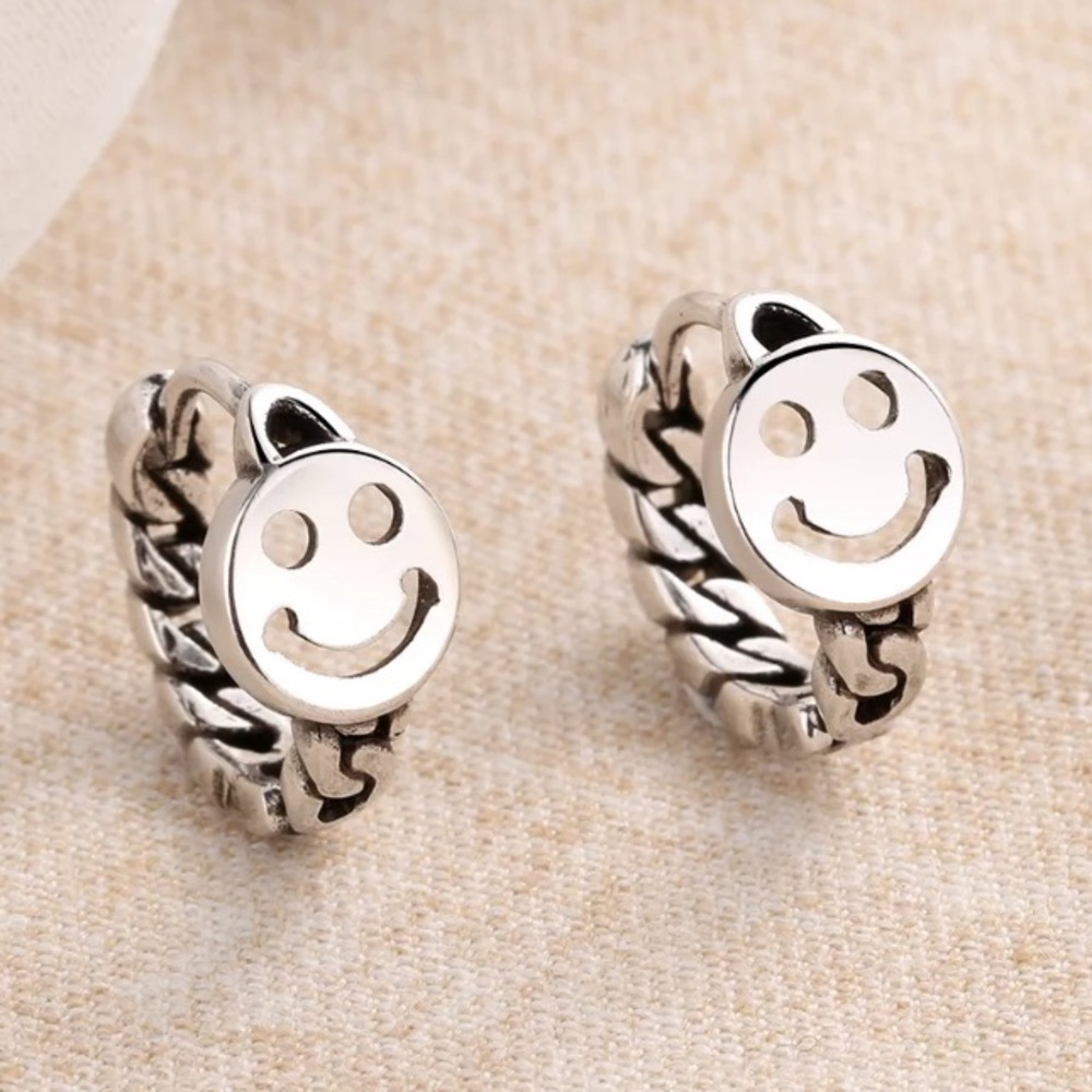 😁Insta smile sterling silver earrings - Picture 5 of 5